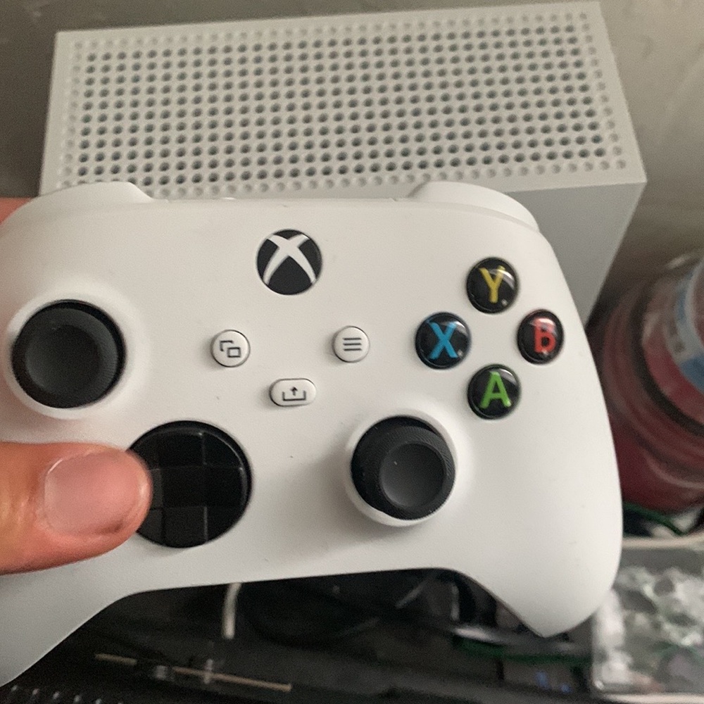 Selling my Xbox don’t need it no more